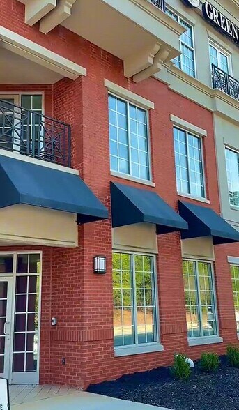 Primary Photo Of 19720 Jetton Rd, Cornelius Office For Lease