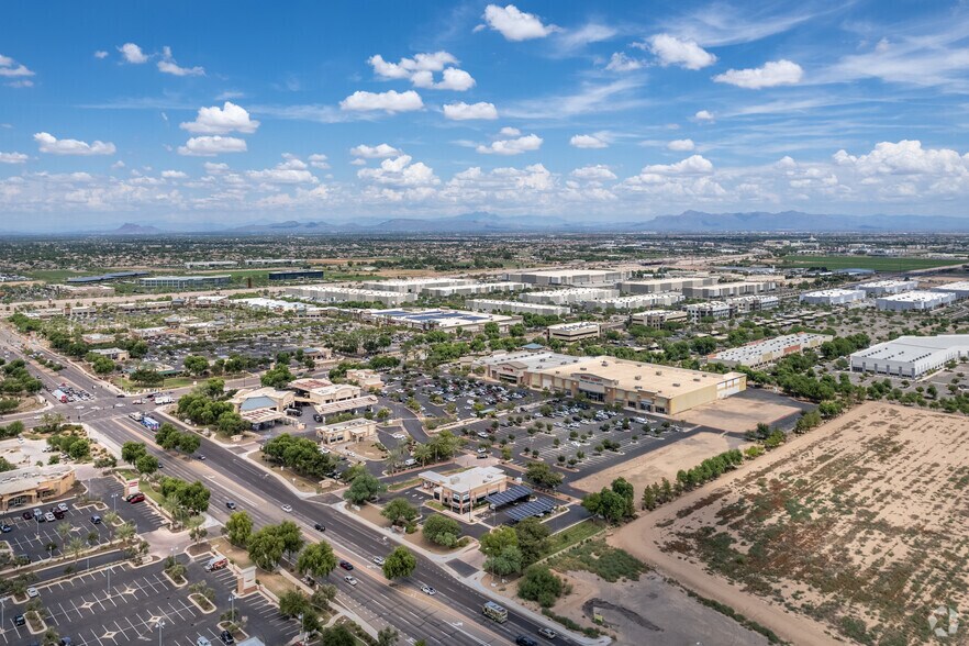 More Photos Of 2750-2860 E Germann Rd, Chandler Unknown For Lease