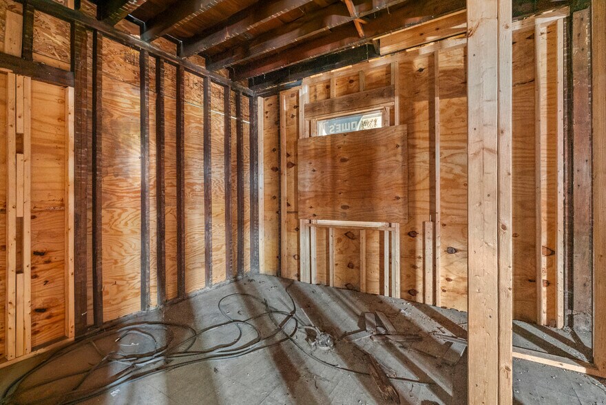 More Photos Of 330 N 29th St, Louisville Multifamily For Sale
