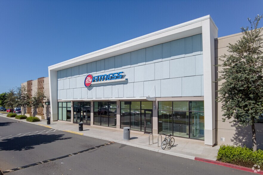 More Photos Of E Kapolei & North South Rd, Kapolei Unknown For Lease