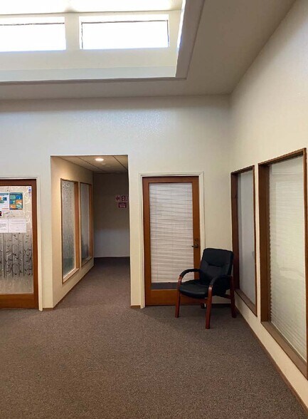 More Photos Of 604 3rd St, Davis Office For Lease