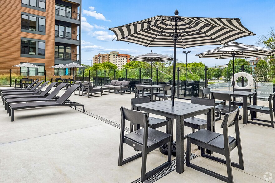 More Photos Of 8309 Greenway Blvd, Middleton Apartments For Lease