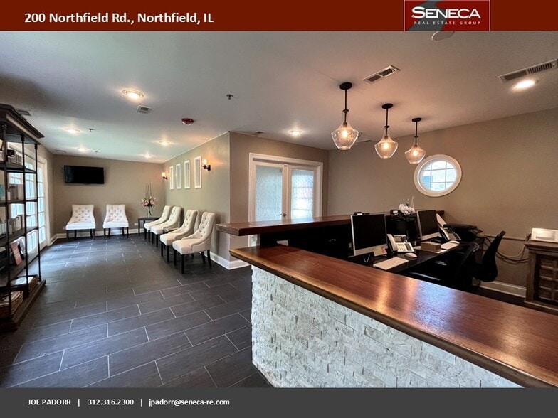 More Photos Of 200 Northfield Rd, Northfield Medical For Sale