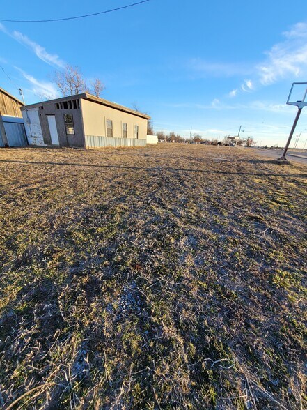 More Photos Of 104 US-277 Hwy, Fletcher Freestanding For Sale