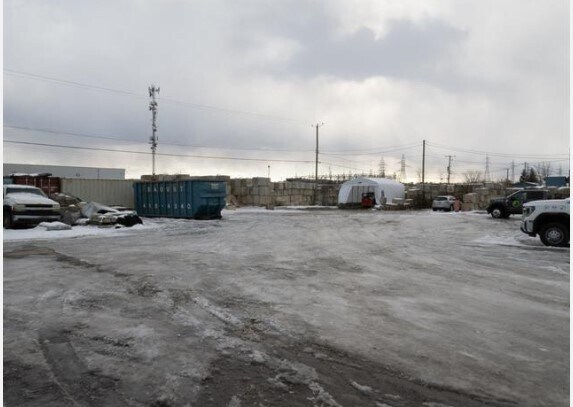 Primary Photo Of 240 Av Loyola-Schmidt, Vaudreuil-dorion Land For Lease