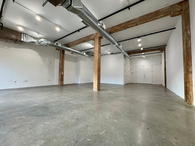 More Photos Of 199 Cook St, Brooklyn Office For Lease