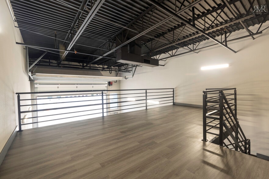 More Photos Of 1435 FM 1463 Rd, Katy Showroom For Sale