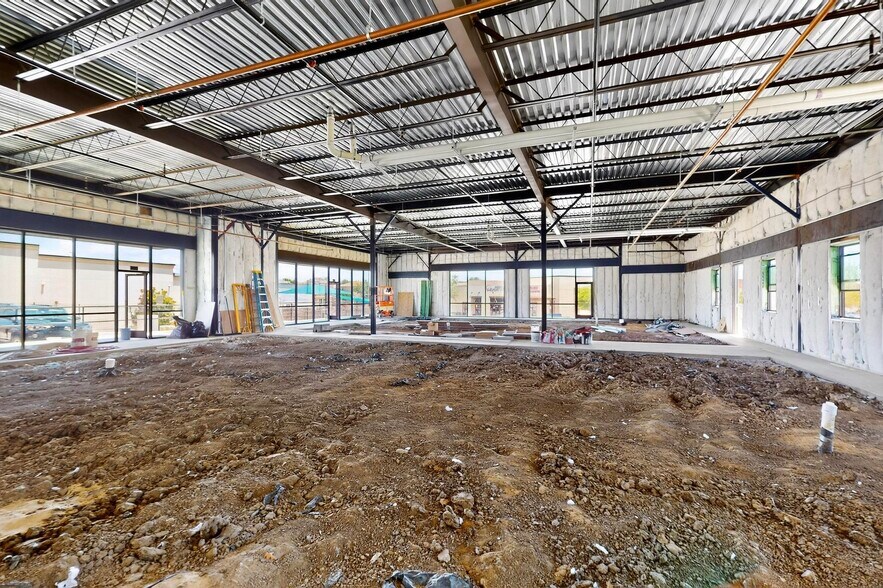 More Photos Of 8500 Olympus Blvd, Irving Office For Sale