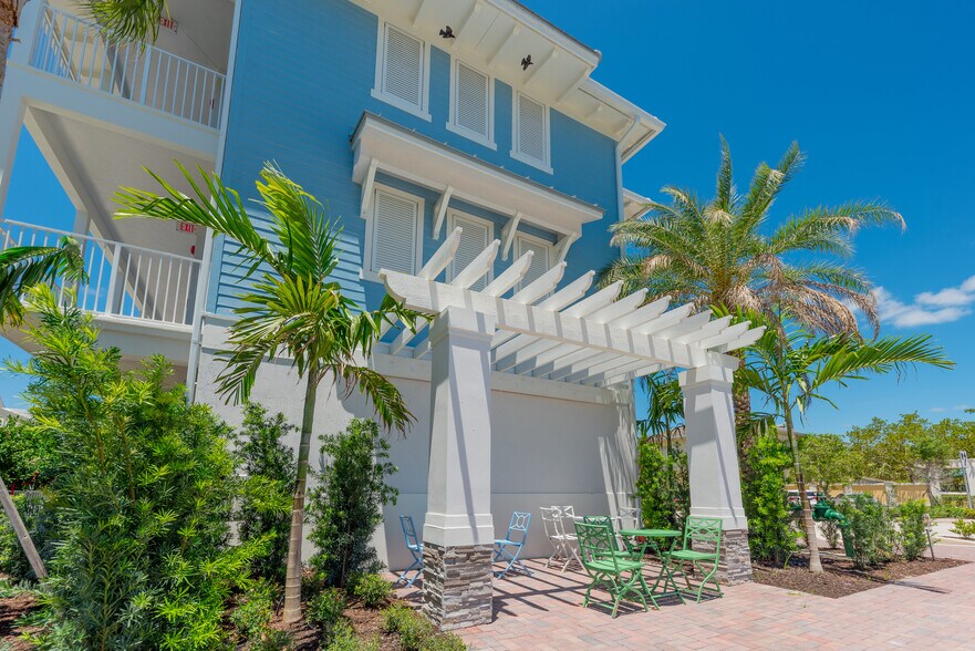 More Photos Of 1010 Dakota Dr, Jupiter Apartments For Lease