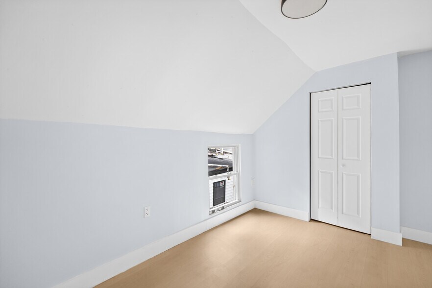 More Photos Of 386 Palisade Ave, Jersey City Apartments For Sale