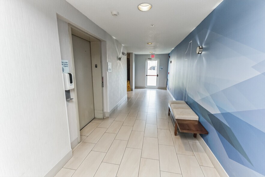 More Photos Of 11555 Upper Gilchrist Rd, Mount Vernon Hotel For Sale