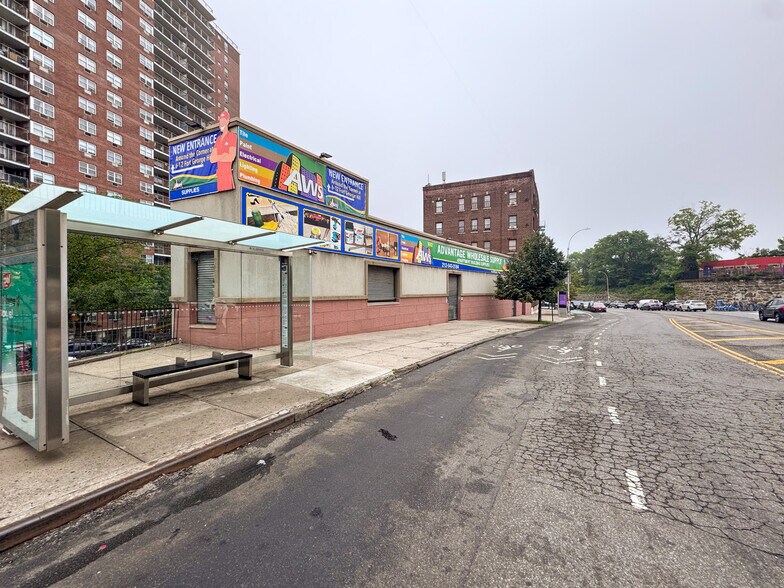 More Photos Of 1662-1670 Saint Nicholas Ave, New York General Retail For Sale