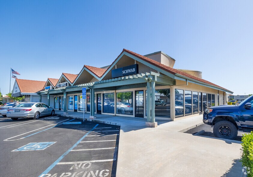 More Photos Of 1700 McHenry Ave, Modesto Unknown For Lease