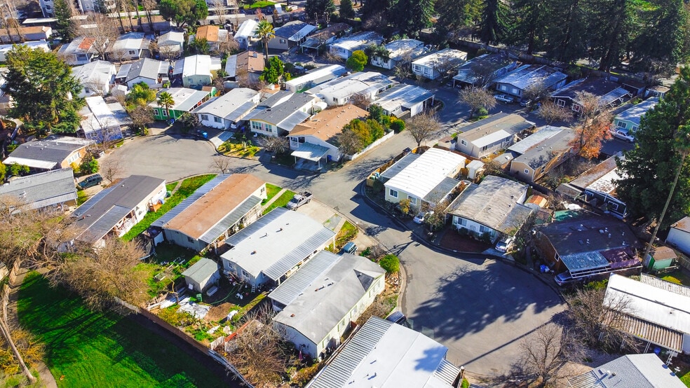 More Photos Of 750 Rohnert Park Expy W, Rohnert Park Manufactured Housing Mobile Home Park For Sale