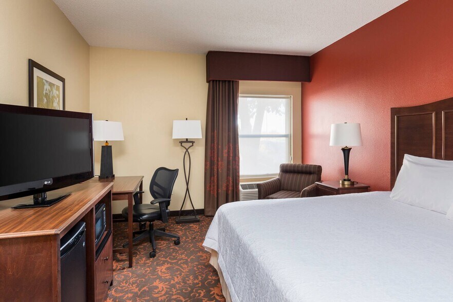 More Photos Of 4003 S Loop 289, Lubbock Hotel For Sale