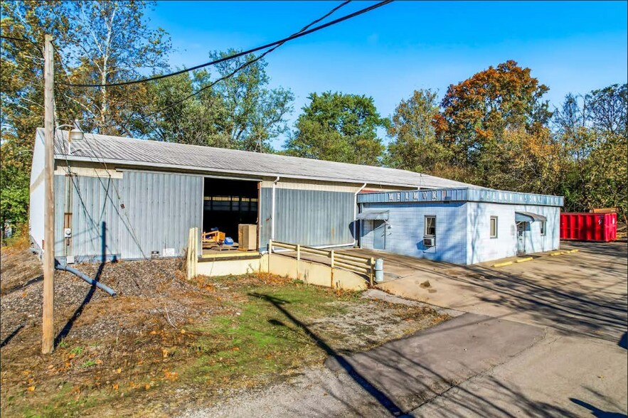 More Photos Of 840 Ann Ave, Niles Industrial For Sale