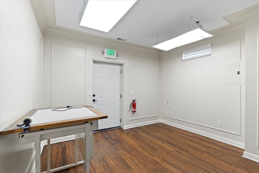 More Photos Of 2639 Lincoln Ave, Ogden Storefront Retail Office For Sale