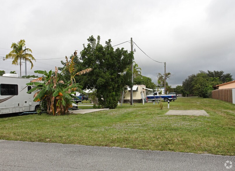More Photos Of 5931 Polk St, Hollywood Manufactured Housing Mobile Home Park For Sale