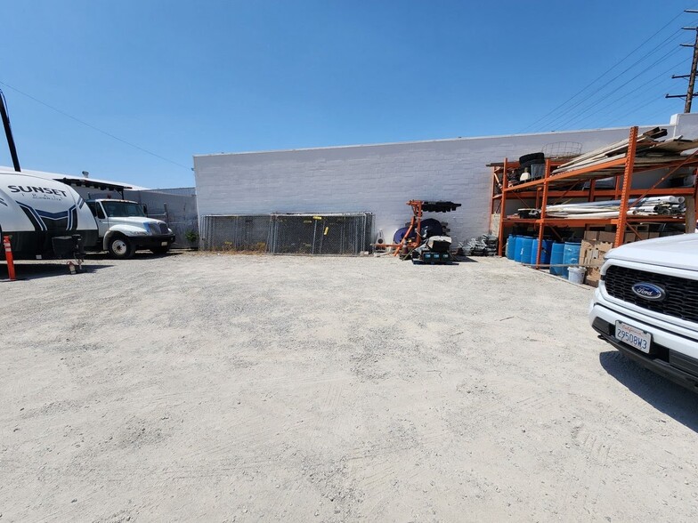 More Photos Of 110 E Orangethorpe Ave, Anaheim Land For Lease
