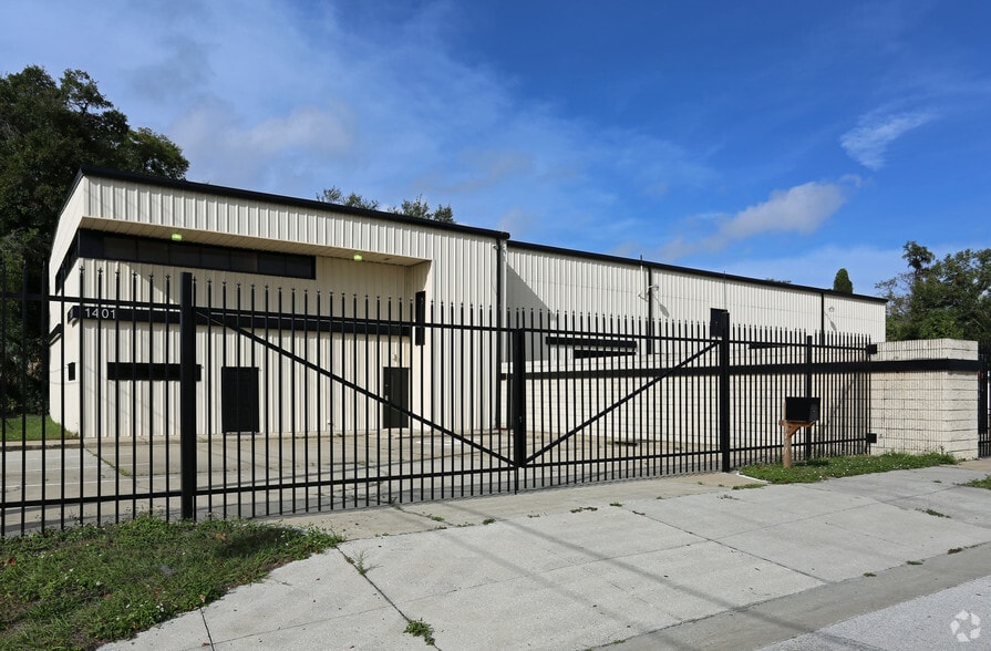 More Photos Of 1401 W Washington St, Orlando Warehouse For Lease