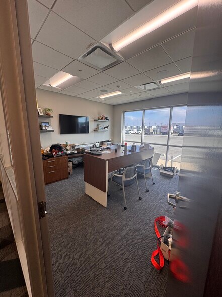 More Photos Of 17105 Beyer John Dr, Schertz General Retail For Lease