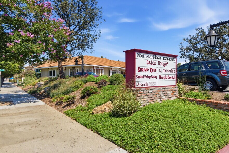 More Photos Of 1321-1345 E Thousand Oaks Blvd, Thousand Oaks Unknown For Lease