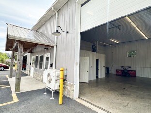 More Photos Of 145 N Moyer St, Annville Industrial For Sale
