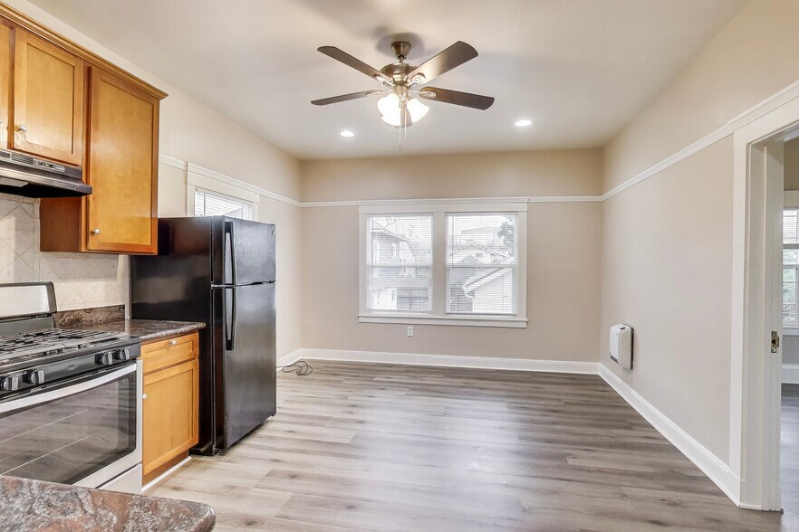 More Photos Of 1364 E 27th St, Oakland Apartments For Sale