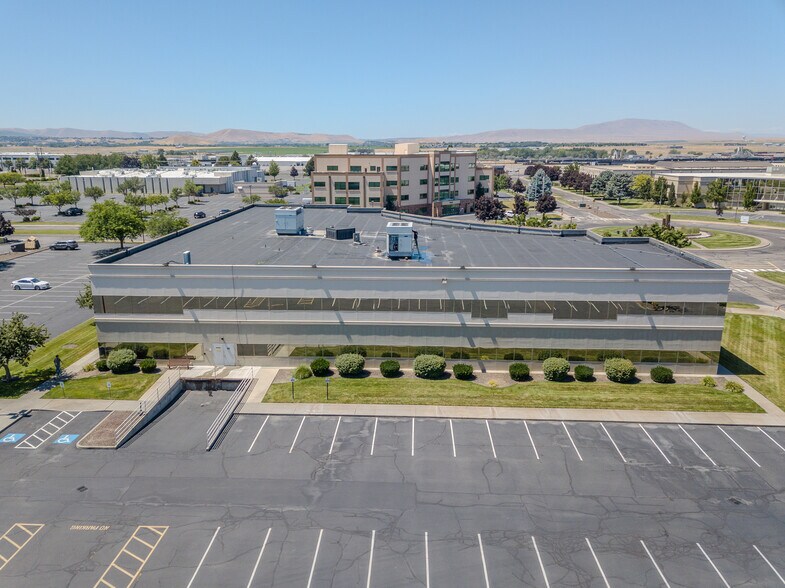 More Photos Of 2425 Stevens Center Pl, Richland Office For Lease