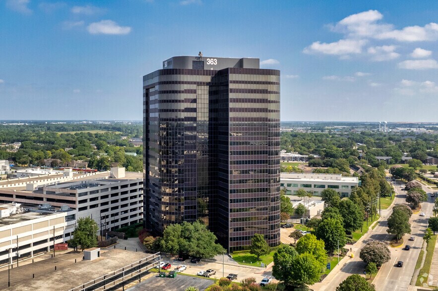 More Photos Of 363 N Sam Houston Pky E, Houston Office For Lease