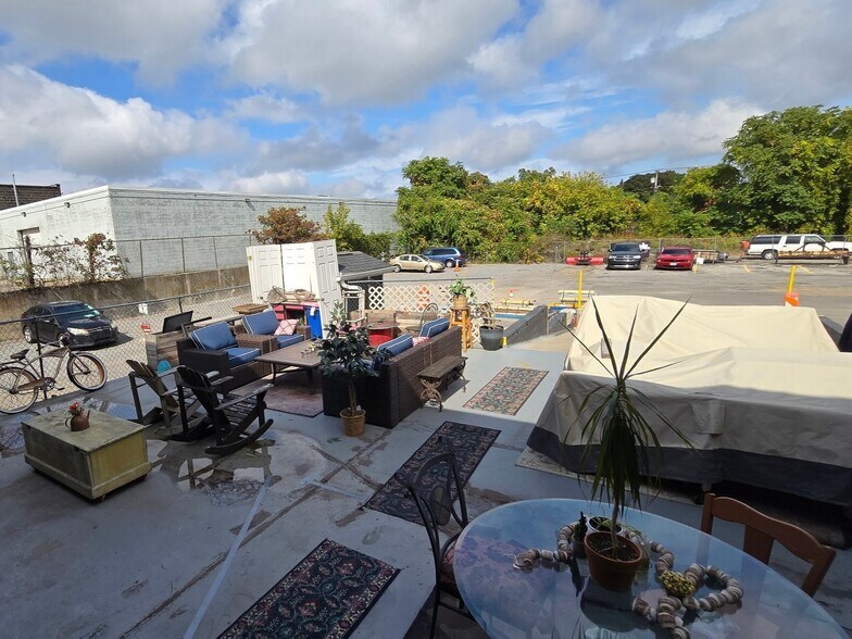 More Photos Of 42 Independence St, Rochester Food Processing For Lease