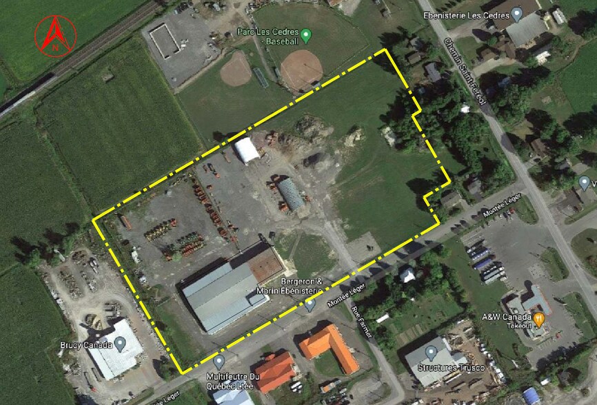 More Photos Of 1288 Montée Léger, Les Cèdres Distribution For Lease