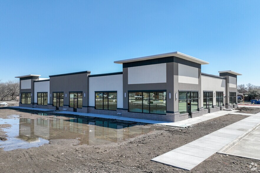 Primary Photo Of 7101 Custer Rd, Frisco General Retail For Sale