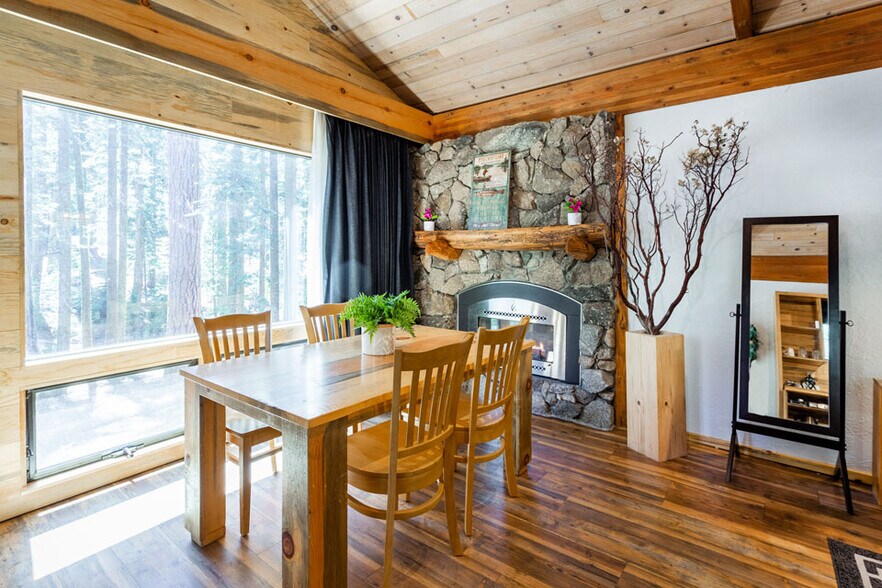 More Photos Of 500 Dodge Ridge Rd, Pinecrest Hotel For Sale