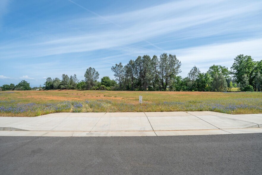 More Photos Of Airport Rd @ Rancho Rd, Redding Land For Sale