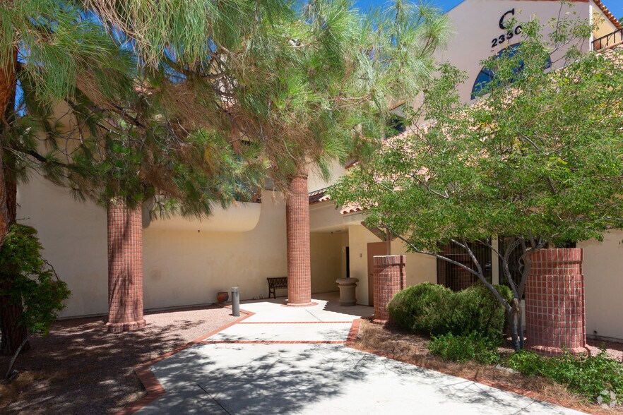 More Photos Of 2310 Paseo Del Prado, Las Vegas Unknown For Lease