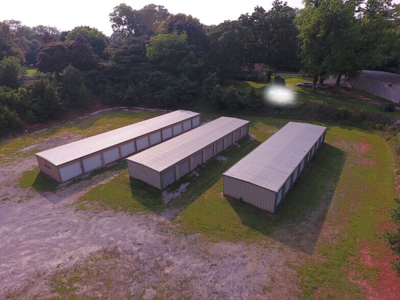 More Photos Of 323 Fulton St, Dadeville Flex For Sale