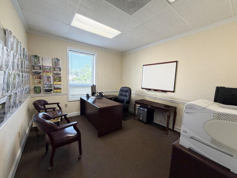 More Photos Of 303-309 S Main St, Bel Air Office For Lease