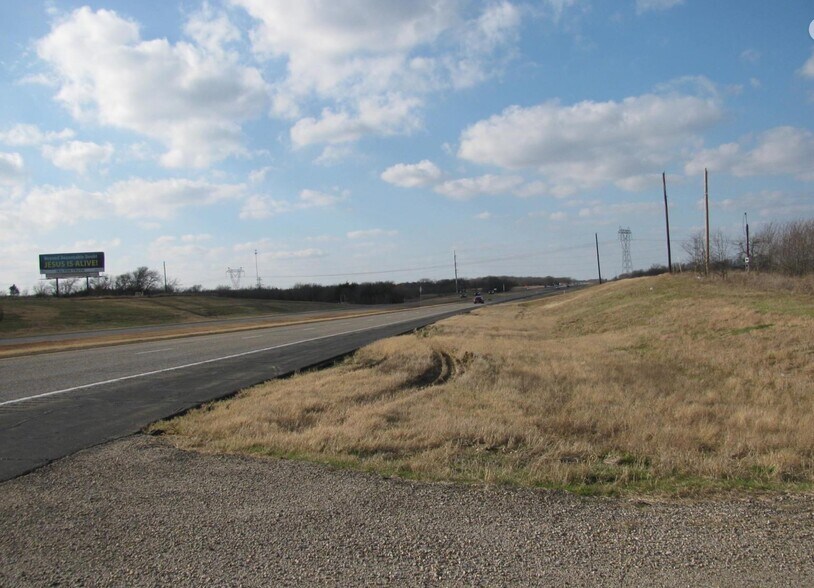 More Photos Of 12600 W US Highway 82, Savoy Apartments For Lease