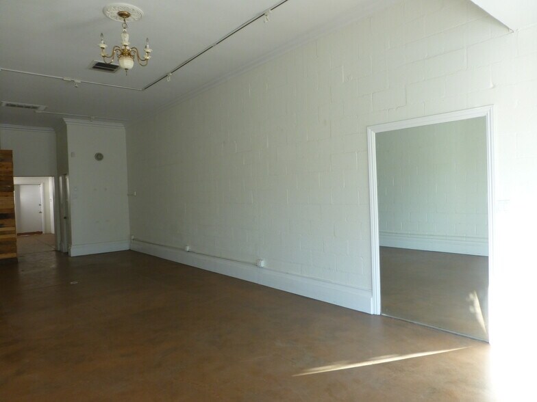 More Photos Of 2989-2995 E Thousand Oaks Blvd, Thousand Oaks Storefront Retail Office For Lease