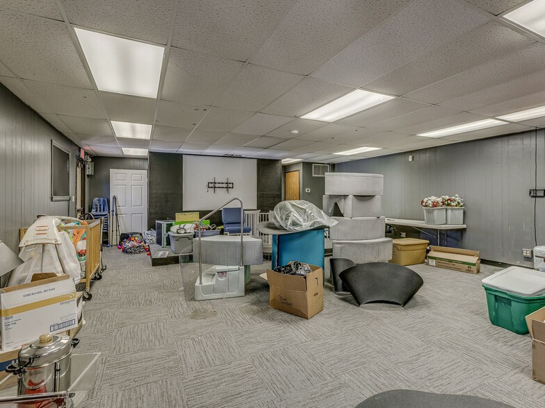 More Photos Of 14818 S Peebly Rd, Newalla Religious Facility For Sale