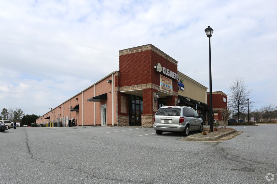 More Photos Of 76 Highland Pavilion Ct, Hiram Storefront For Lease