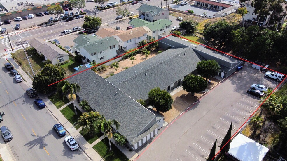 More Photos Of 702 R Ave, National City Apartments For Sale