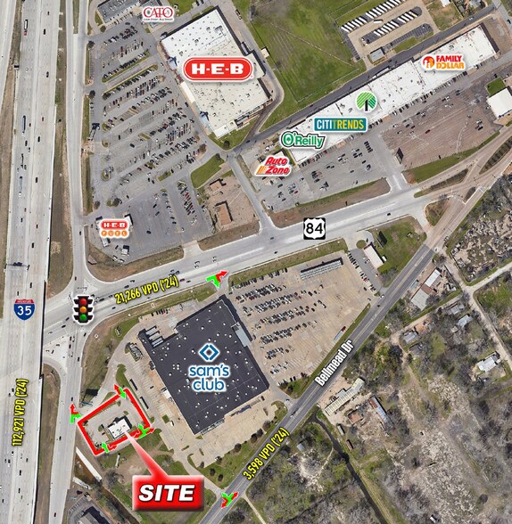 More Photos Of 709 N Interstate 35, Waco Restaurant For Lease