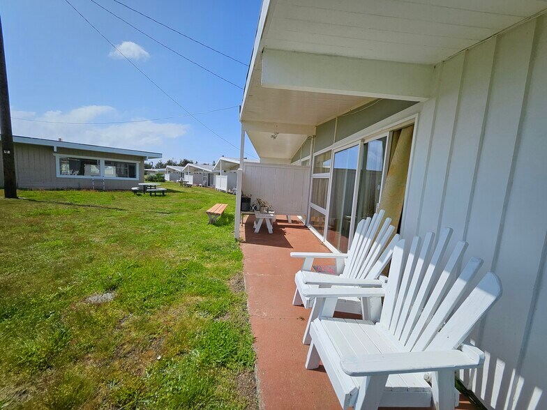 More Photos Of 3009 109 Rt, Copalis Beach Hotel For Sale