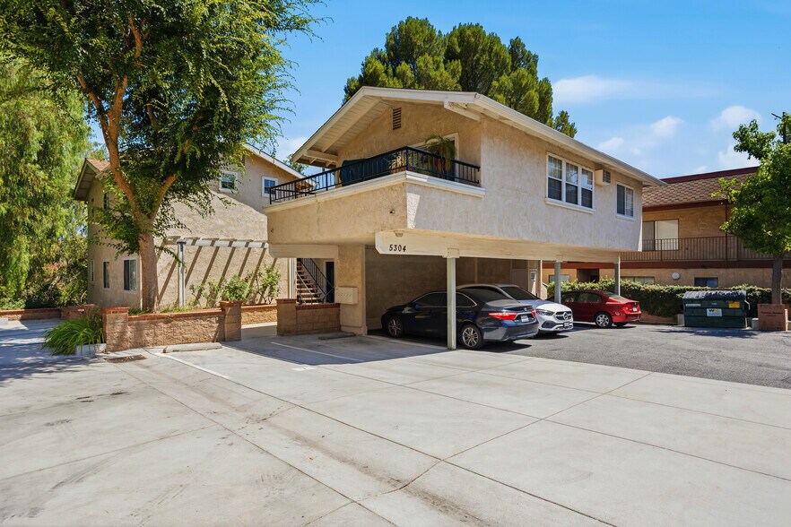 More Photos Of 5302-5304 Colodny Dr, Agoura Hills Apartments For Sale