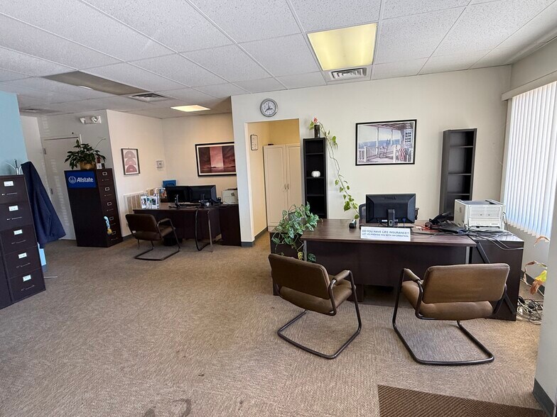 More Photos Of 1496 Boston Post Rd, Milford Storefront Retail Office For Lease