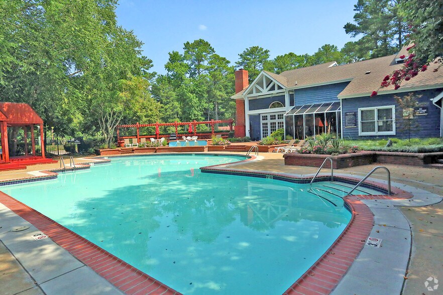 More Photos Of 3001 Reflections Way, Virginia Beach Apartments For Sale