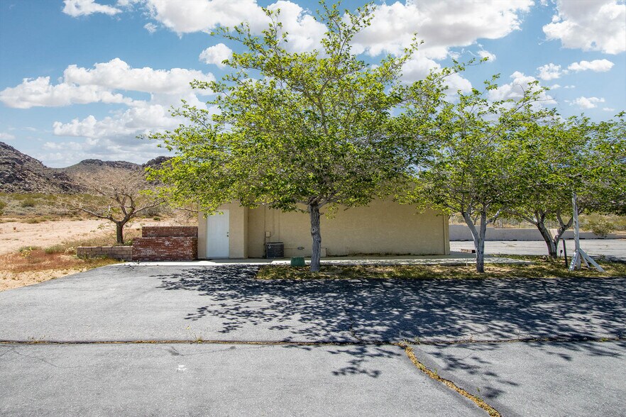 More Photos Of 50636 Golden Ray Rd, Johnson Valley Religious Facility For Sale