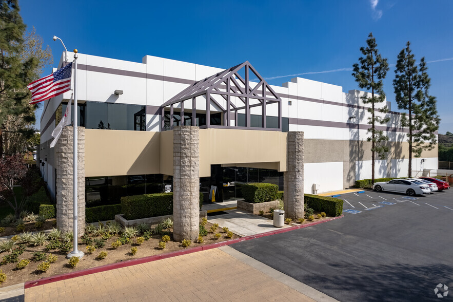 Primary Photo Of 550 Cliffside Dr, San Dimas Warehouse For Lease